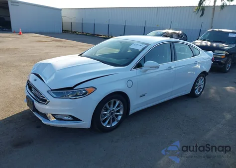 2017 Ford Fusion Energi Se Luxury из США, поврежденный, VIN 3FA6P0PU7HR208991